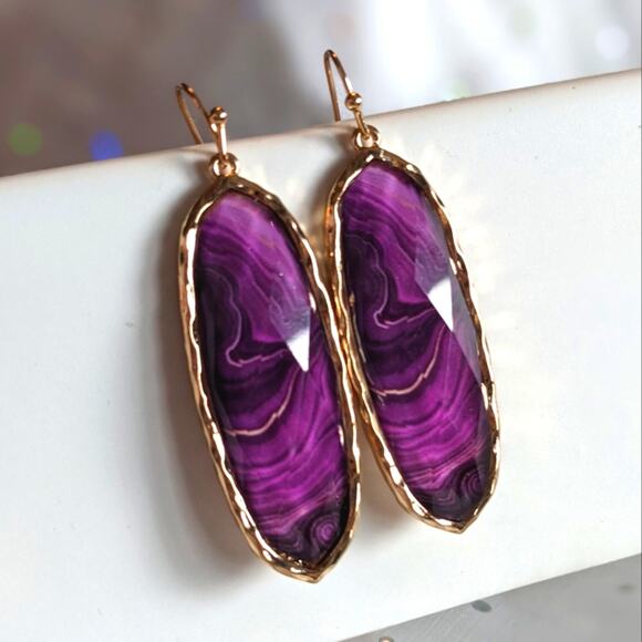 PURPLE Agate Look Oval Large Earrings with Gold Tone Hardware NEW - Picture 1 of 9